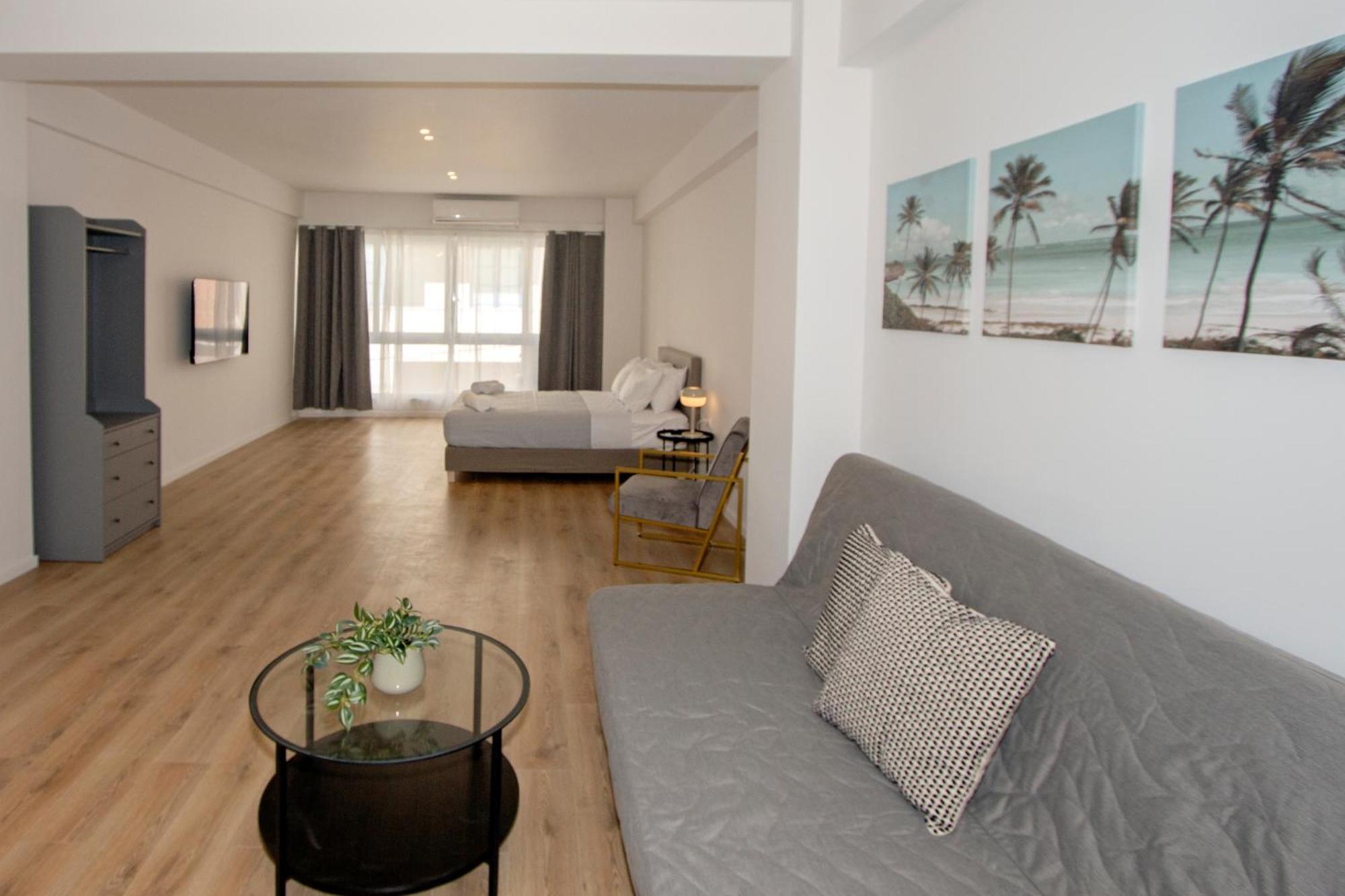 Frinely Apartments Athens Ngoại thất bức ảnh
